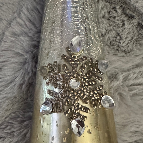 Silver Star Tree - Picture 2 of 8